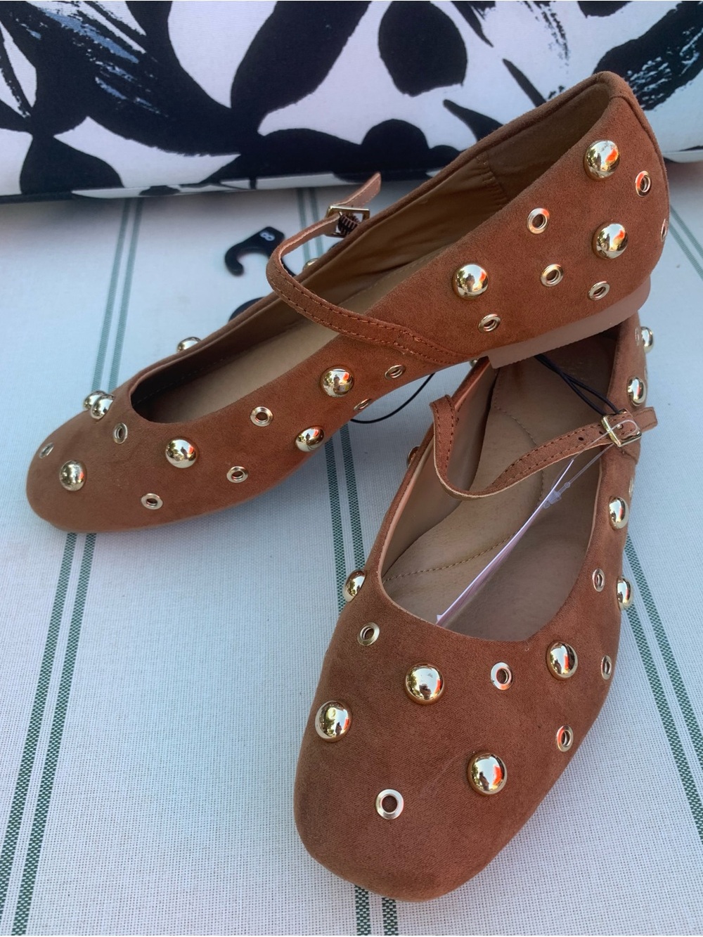 NWT Time and Tru Brown Cognac Studded Mary Jane Flat Faux suede